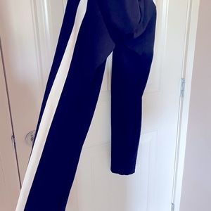 Wilfred black business & dress pant (size 6)